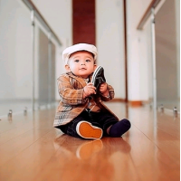 How to choose the first shoes for a child?