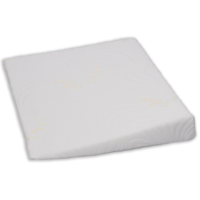 Подушка для новонароджених Olvi "Клин" J2304 Подушка для новонароджених Olvi "Клин" J2304